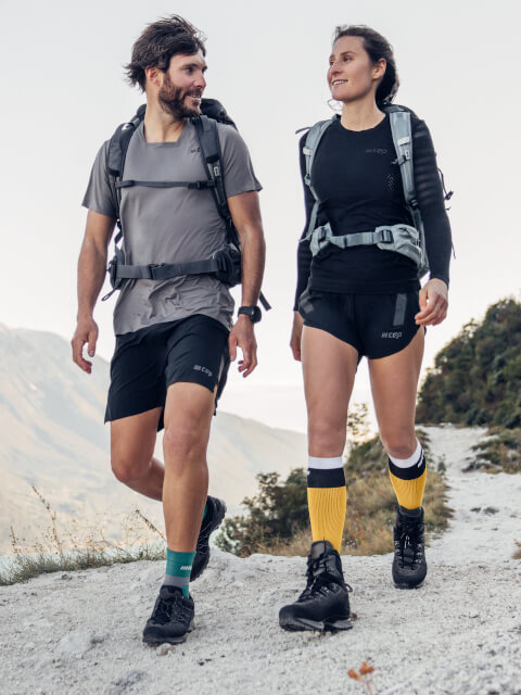 CEP Hiking | Hike with compression